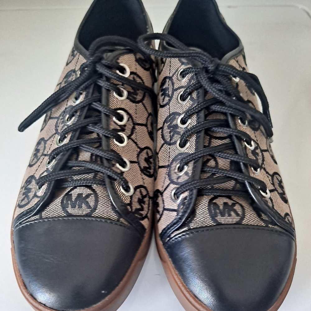 Micheal kors sneakers